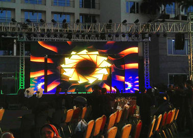 Super Slim Outdoor Rental LED Display P5.95 Ruchoma ściana wideo LED 1/7 Scan Driving dostawca