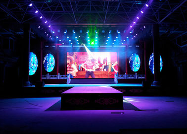 Scena koncertowa Wypożyczalnia w pomieszczeniach LED Display Full Color P4 Dostosuj rozmiar ekranu dostawca