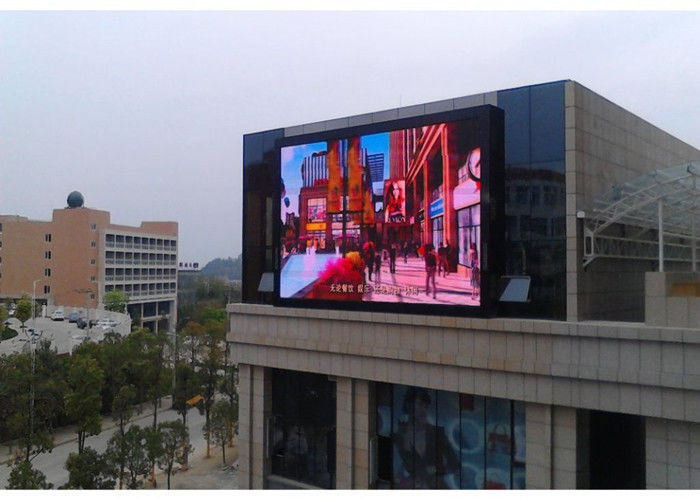Chiny Pełnokolorowy wyświetlacz reklamowy LED P5 Wodoszczelność Wysoka jasność Duży kąt widzenia fabryka