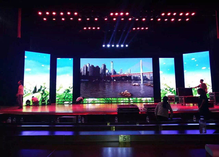 Chiny Pełnokolorowy kinkiet ścienny z oświetleniem LED, ekran dekoracyjny w tle Led P3.91 fabryka