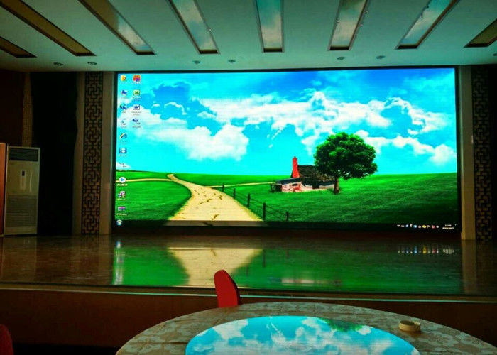 Chiny HD Elastyczna kryty wyświetlacz LED, P4 LED Panel reklamowy w pełnym kolorze fabryka