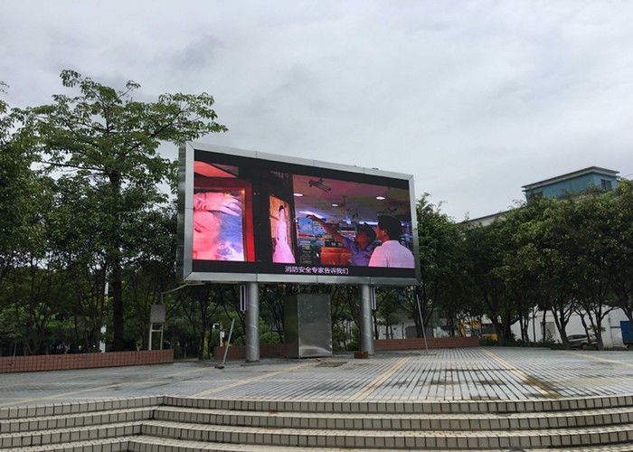 Chiny Ekran reklamowy LED reklama handlowa Windows 7 8 10 System operacyjny fabryka