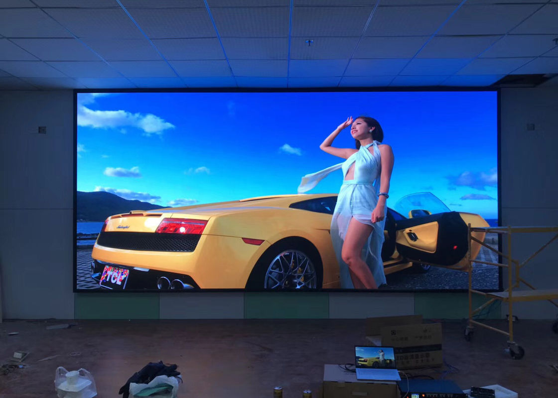 Chiny Reklama P4 Kryty wyświetlacz LED, panele LED w sali konferencyjnej na ścianę wideo fabryka