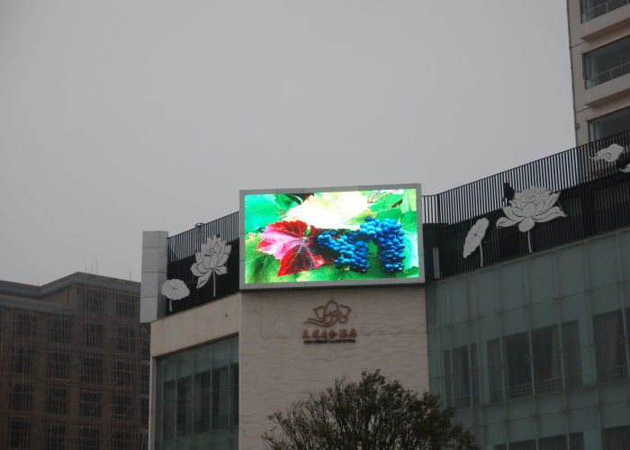 Chiny Niska moc P6 Zewnętrzny wyświetlacz LED wideo SMD Naprawiono Billboard MBI5124 Napęd 30W fabryka